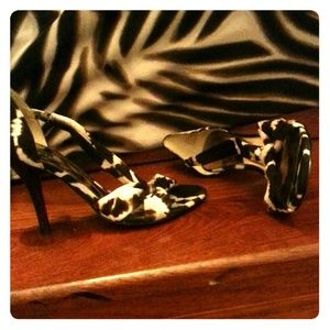 Safari Print Carlos Santana heels
