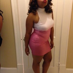 Pink & white fitted dress, true to size