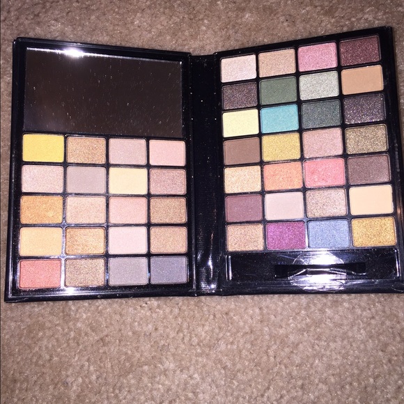 Elf's Little Black Book eyeshadow palette!