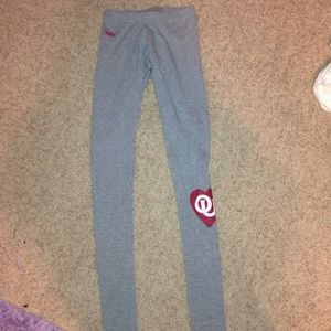 grey Nike OU leggings