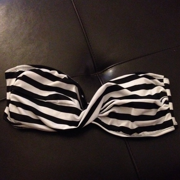 Padded swim suit top