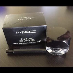 Mac fluid line eyeliner gel