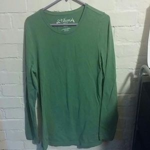 Green long sleeve shirt