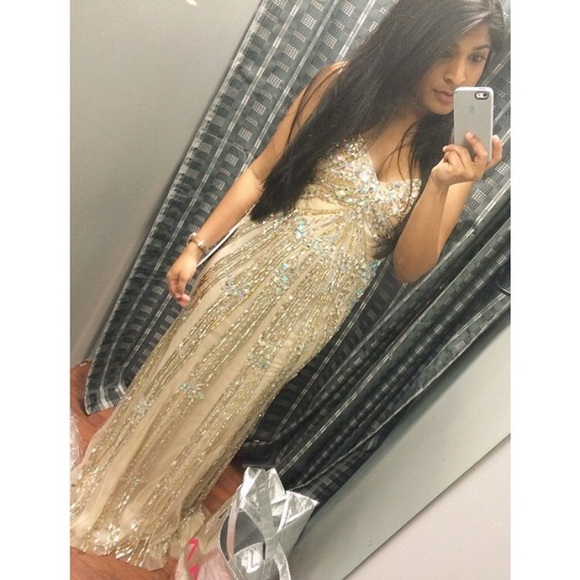 Jovani Champagne Prom Dress - Picture 1 of 4