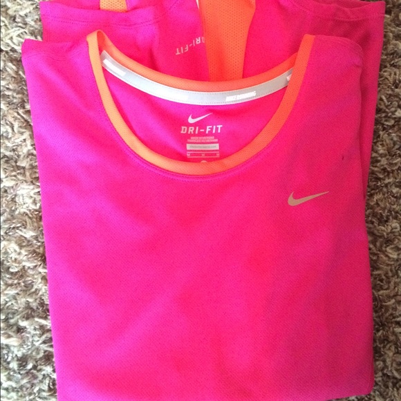 Nike size Medium Dri Fit Running T shirt NWOT