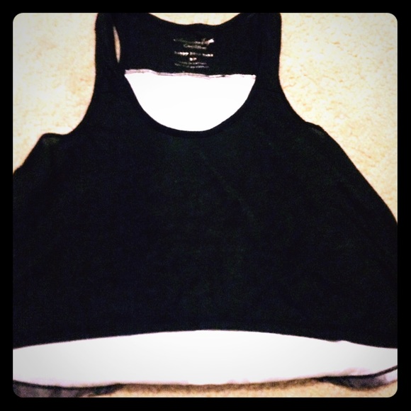 American eagle high-low crop top.