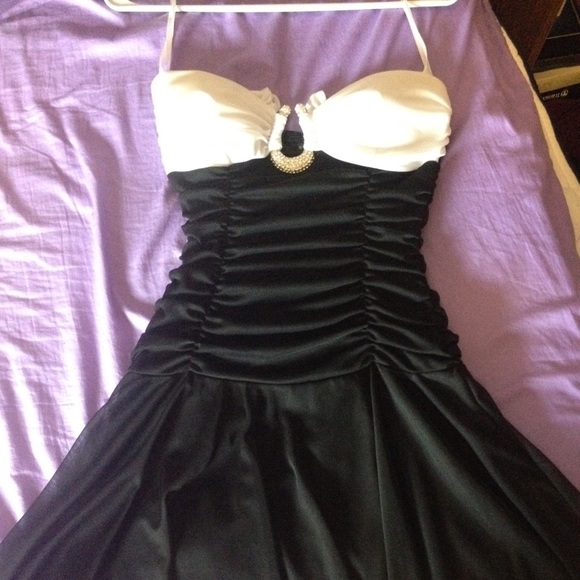 Deb Dresses & Skirts - Homecoming Dress