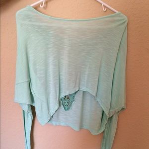 Green LF crop long sleeve shirt
