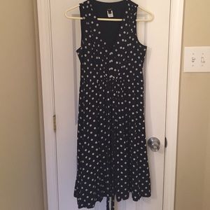 Polka-dot J. Crew dress. So classic!