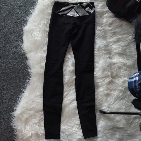 Lululemon wonder under leggings