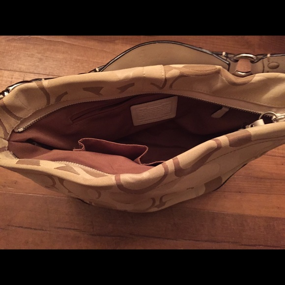 Authentic tan/brown coach purse - Picture 2 of 2