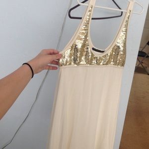 Baby doll shirt with gold sequence