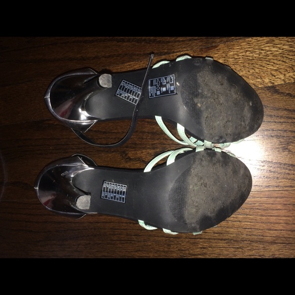 Silver, black and aqua sandals - Picture 3 of 3