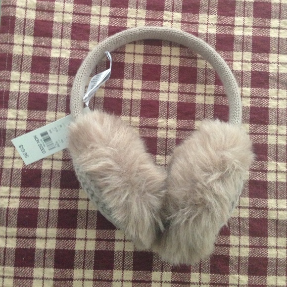 Ear muffs