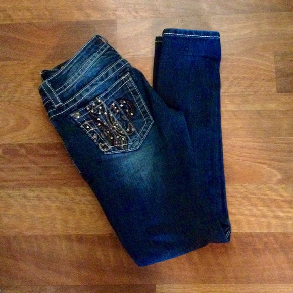 Miss Me skinny jeans size 28
