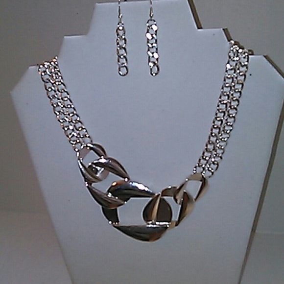 Lovely Necklace Set (Bundle for babygirlsh21)