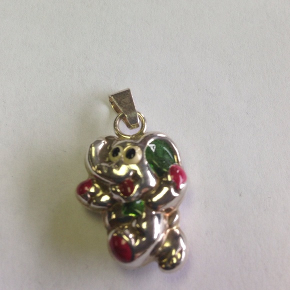 925 silver elephant.