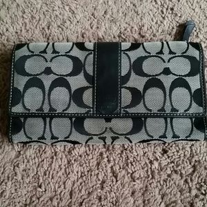 Authentic Coach Wallet RESERVED @sandyrmartz
