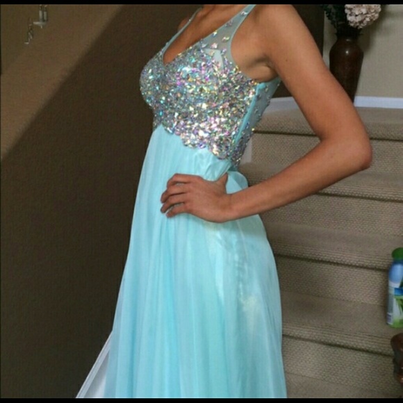 Prom Dress - Picture 2 of 4