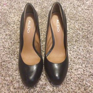 Black Aldo Heels⚫️