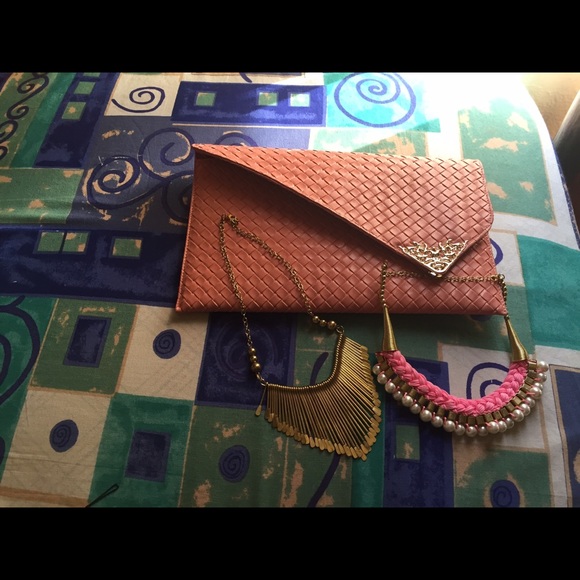 Bundle for sosanya