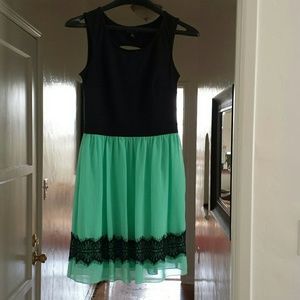 Mint green and black En Focus dress. Like new