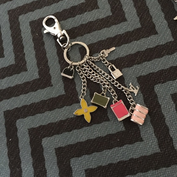 Bag chain