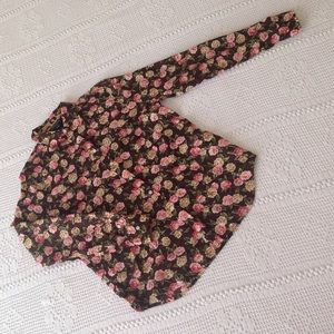 DONATING SOON 50% OFF Floral long sleeve blouse