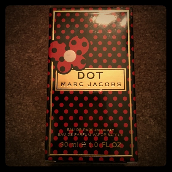 Dot Marc Jacobs Eau de Parfum Spray 1.0 oz