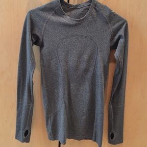 Lululemon run swiftly shirt