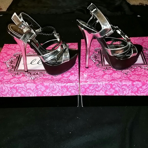 🚫🚫SOLD🚫🚫 - Picture 2 of 4