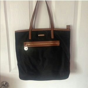 Authentic Large Michael Kors Kempton Bag