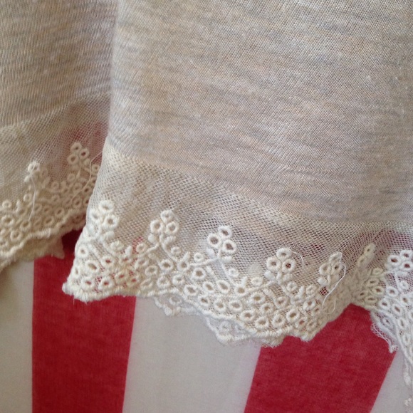 ❌SOLD LUSH BRAND LACE TOP - Picture 2 of 4