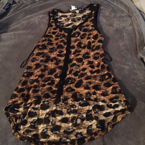 Tank - Picture 1 of 1