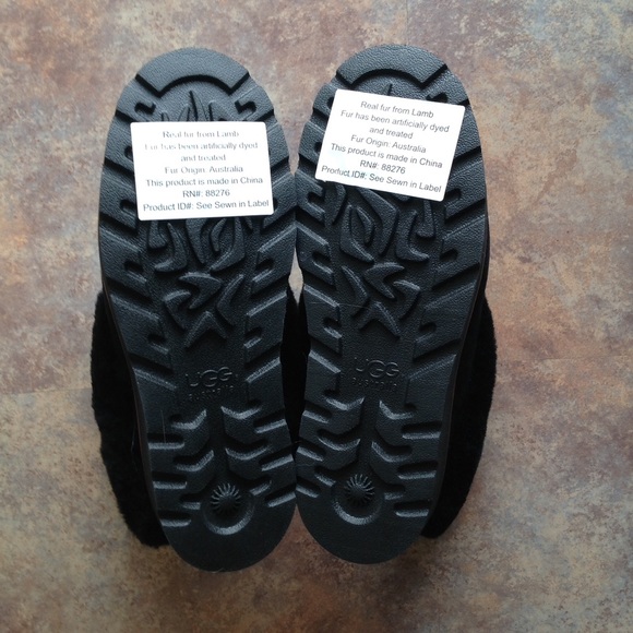 🌸SOLD🌸 NEW Maylin 3220 UGG black shearling boot - Picture 4 of 4