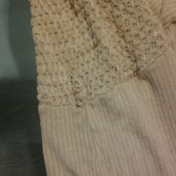 Top - Picture 2 of 4