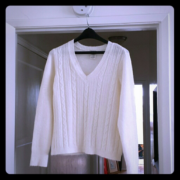 St Johns Bay large gently used sweater. SOFT