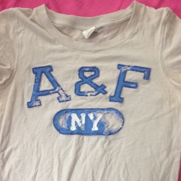 A&F short sleeved shirt