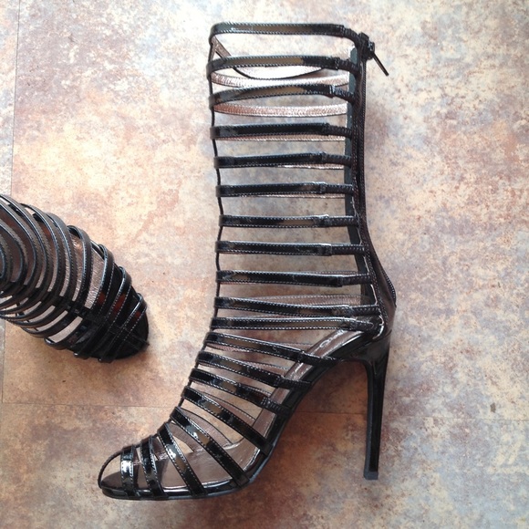 SOLD!πΈNEW JEFFREY CAMPBELL Tall black cage sandal - Picture 4 of 4