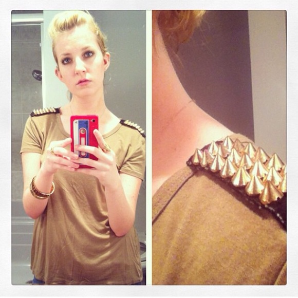 Studded shoulder Tshirt size S