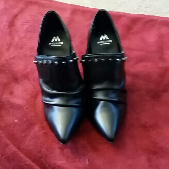 Black leather shoe boot