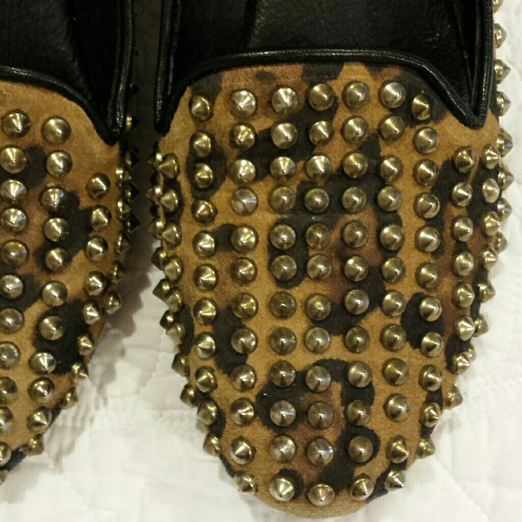 Final Price 🎉 Host Pick 🎉 Steve Madden Flats - Picture 2 of 4