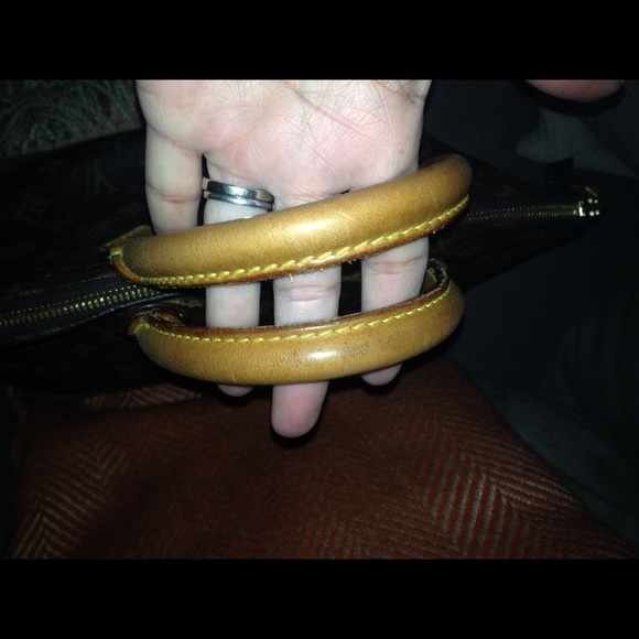 Additional pictures to LV Alma bag - Picture 4 of 4