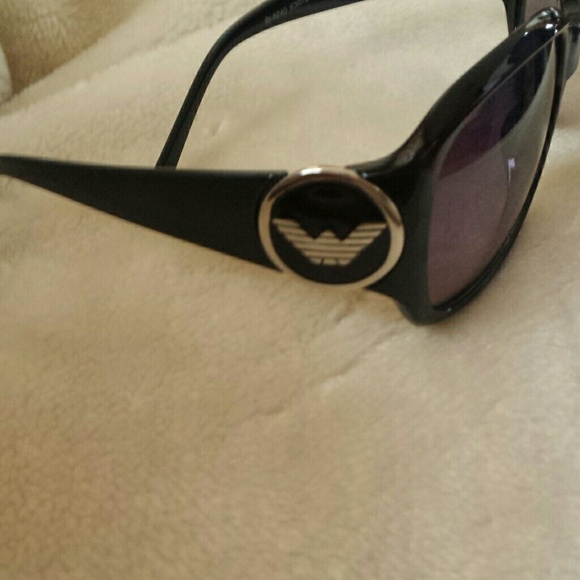 Sunglasses - Picture 2 of 3