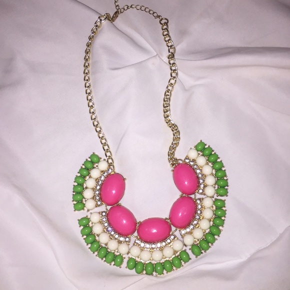 Statement Necklace!