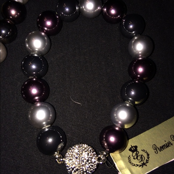 New Jewelry - Picture 2 of 2