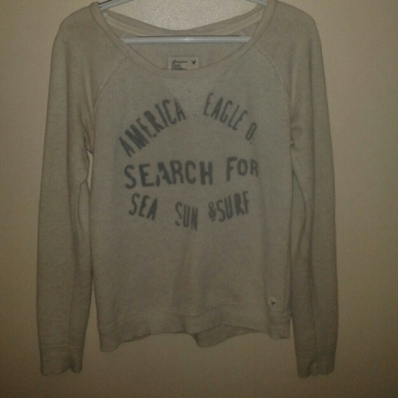 American Eagle Pullover