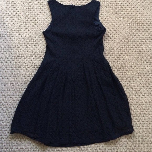 Black Lace Dress - Picture 3 of 3