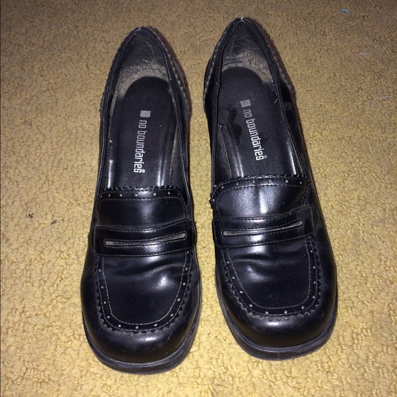 Wedge shoes