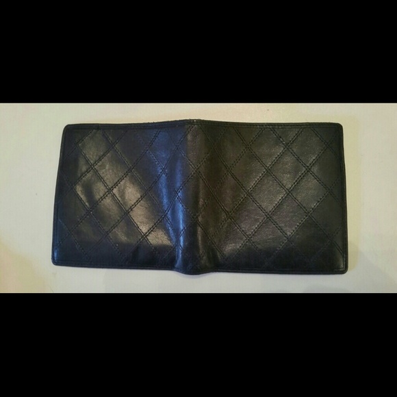 Authentic Chanel Wallet - Picture 2 of 4